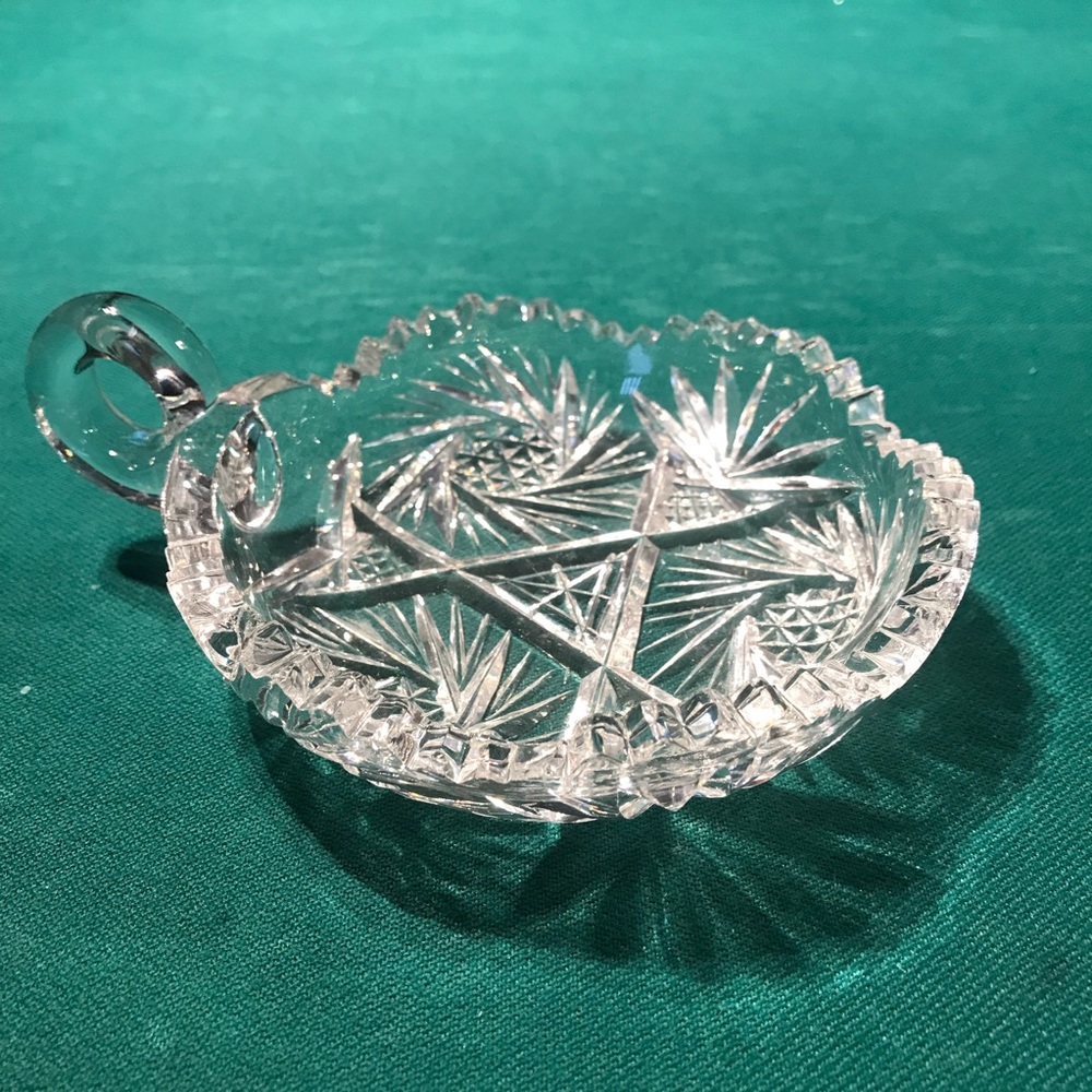 Beautiful MCM crystal cut glass Snack,Candy Nappy Tray with pinwheel design